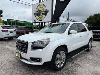 Used 2017 GMC Acadia Limited SLT image 1