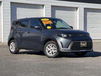 Used 2023 Kia Soul LX w/ Option Group 015 image 1