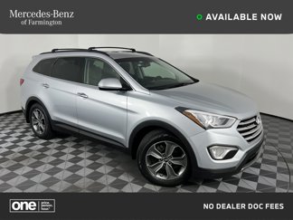 Used 2014 Hyundai Santa Fe GLS image 1