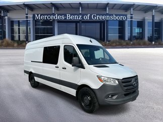 Used 2022 Mercedes-Benz Sprinter 3500 image 1