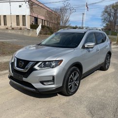 Used 2019 Nissan Rogue SV w/ Premium Package image 1