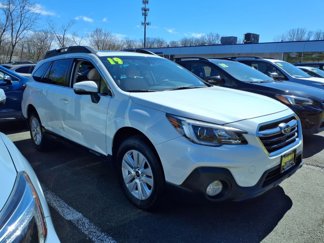 Used 2019 Subaru Outback 2.5i Premium image 1