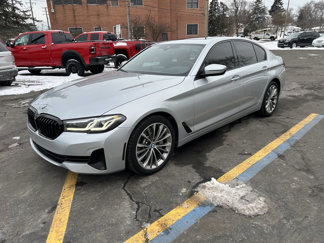 Used 2021 BMW 530i xDrive w/ Premium Package image 1