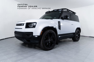 Used 2023 Land Rover Defender 90 image 1
