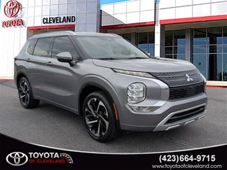 Used 2022 Mitsubishi Outlander SEL image 1