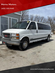 Used 2000 GMC Savana 3500 Extended Passenger w/ SLE Marketing Option Pkg 4 image 1