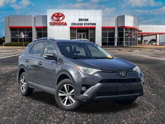 Used 2018 Toyota RAV4 XLE image 1