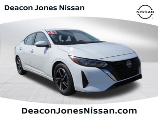 Used 2024 Nissan Sentra SV image 1