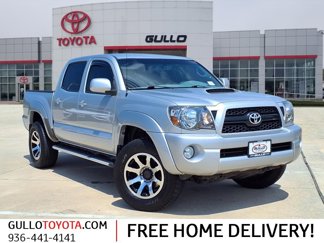 Used 2011 Toyota Tacoma PreRunner image 1