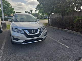 Used 2018 Nissan Rogue S w/ S Value Package image 1