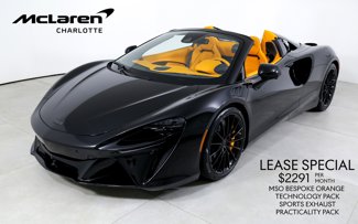 Used 2025 McLaren Artura Spider image 1
