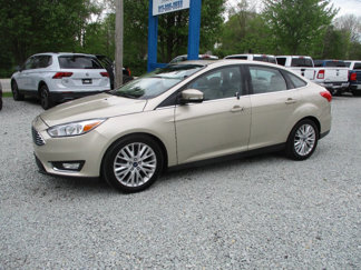 Used 2018 Ford Focus Titanium w/ Titanium Technology Package image 1
