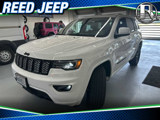 Used 2021 Jeep Grand Cherokee Laredo X image 1