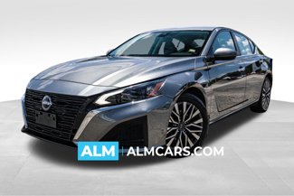 Used 2023 Nissan Altima 2.5 SV image 1