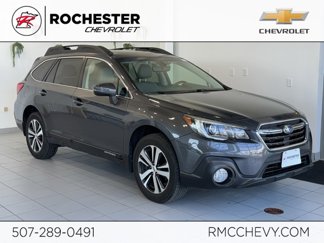 Used 2018 Subaru Outback 2.5i Limited image 1
