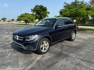 Used 2018 Mercedes-Benz GLC 300 w/ Premium Package image 1