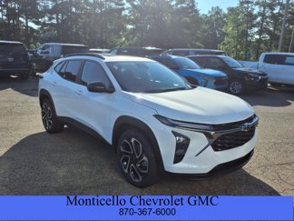 Used 2025 Chevrolet Trax RS w/ Sunroof Package image 1