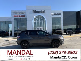 Used 2020 Jeep Compass Latitude image 1