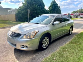 Used 2012 Nissan Altima 2.5 S image 1