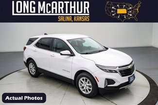 Used 2023 Chevrolet Equinox LT image 1