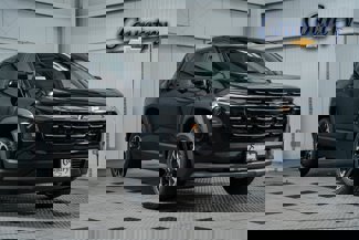 New 2025 Chevrolet Equinox LT image 1