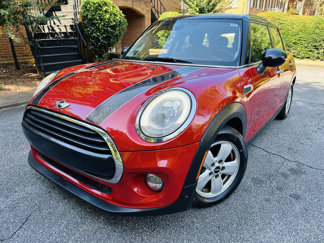 Used 2017 MINI Cooper 4-Door Hardtop image 1