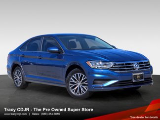 Used 2021 Volkswagen Jetta SE image 1