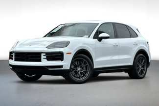 Certified 2025 Porsche Cayenne image 1