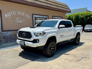 Used 2019 Toyota Tacoma TRD Sport image 1