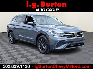 Used 2024 Volkswagen Tiguan SE image 1