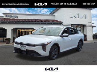 New 2025 Kia K4 LXS image 1