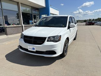 Used 2017 Dodge Grand Caravan SE image 1