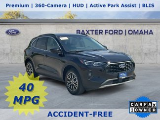 Certified 2023 Ford Escape SE w/ PHEV Premium Package image 1