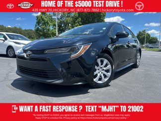Used 2023 Toyota Corolla LE image 1