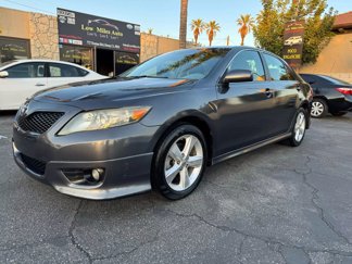 Used 2010 Toyota Camry LE image 1