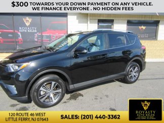 Used 2016 Toyota RAV4 XLE image 1