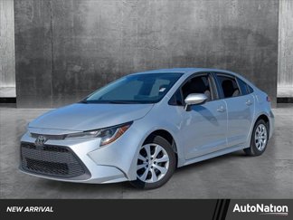 Used 2020 Toyota Corolla LE image 1