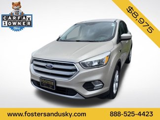 Used 2017 Ford Escape SE w/ SE Cold Weather Package image 1