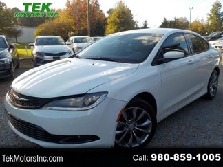 Used 2015 Chrysler 200 S image 1