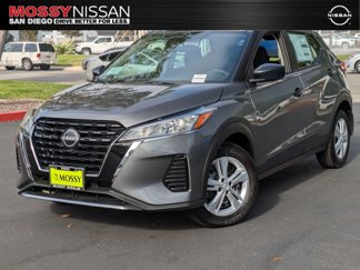 New 2025 Nissan Kicks Play S image 1