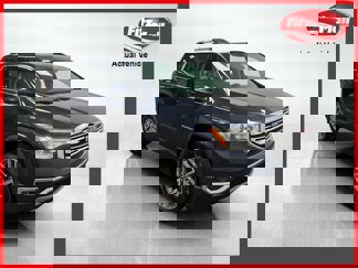 Used 2018 GMC Acadia SLE image 1