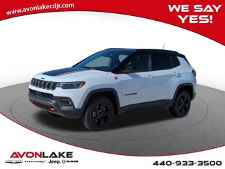 Used 2023 Jeep Compass Trailhawk w/ Trailhawk Elite Group image 1