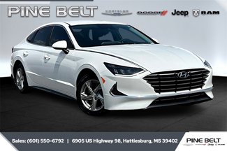 Used 2021 Hyundai Sonata SE image 1