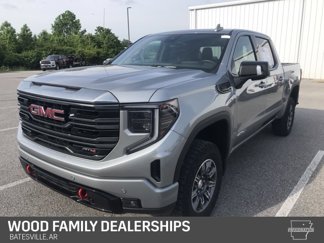 Used 2024 GMC Sierra 1500 AT4 w/ Technology Package image 1