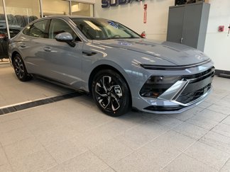 New 2025 Hyundai Sonata SEL image 1