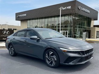 Used 2024 Hyundai Elantra SEL w/ Convenience Package image 1
