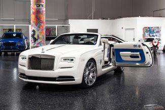 Used 2018 Rolls-Royce Dawn image 1