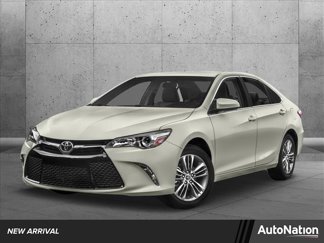 Used 2017 Toyota Camry XSE image 1