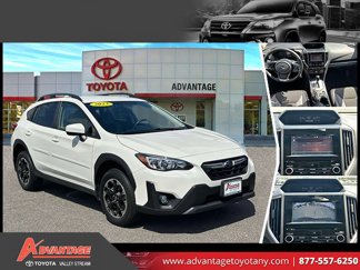 Used 2023 Subaru Crosstrek 2.0i Premium image 1
