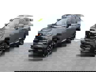 Used 2025 Nissan Kicks SV image 1
